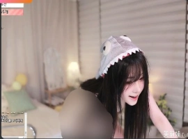 艾莉-ELI-(엘리) eli05021212 个人直播 度盘 / PIKPAK (20240526) [6V/6.54G]-瑞泰资源分享网